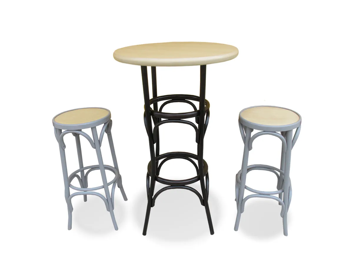 Hohes Bistrotisch-Set mit zwei Hockern