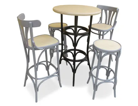 Hohes Bistromöbel-Set