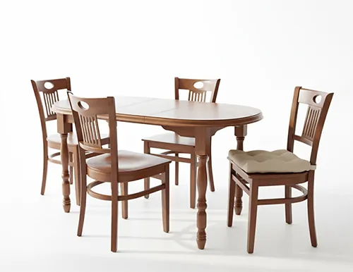 MD370 Stühle mit ausziehbarem Tisch 260